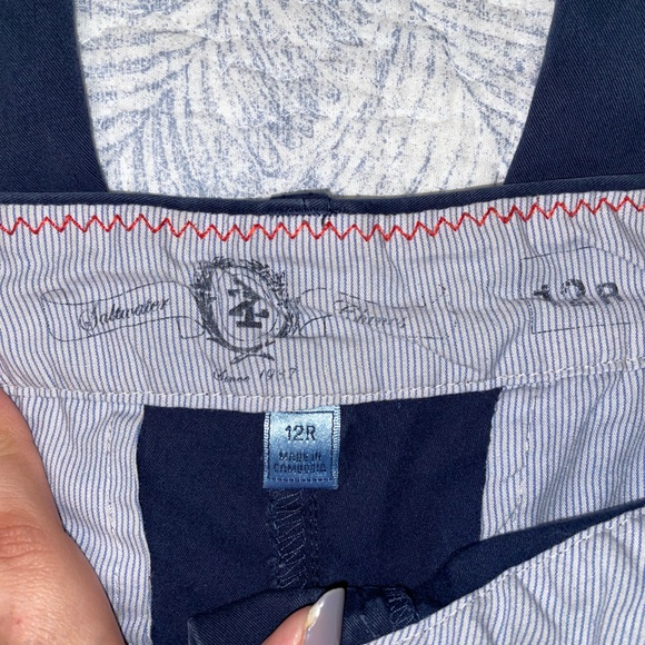 Capris - Picture 2 of 3